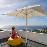 Casas Da Vargem Shared Swimming Pool By An Island Casa de Férias