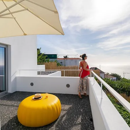 Prázdninový dům Casas Da Vargem Shared Swimming Pool By An Island Ponta do Sol (Madeira)