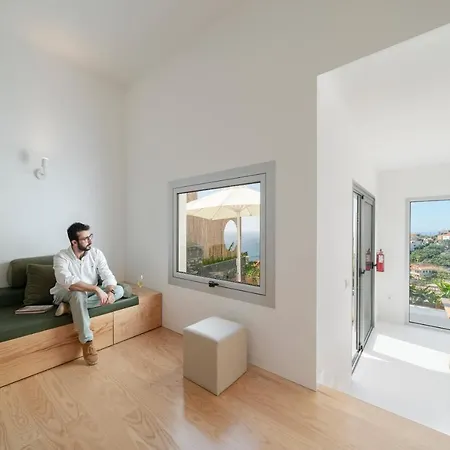 Casas Da Vargem Shared Swimming Pool By An Island Ponta do Sol (Madeira)