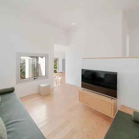 Casas Da Vargem Shared Swimming Pool By An Island *