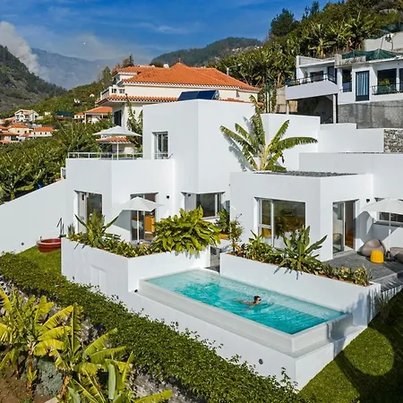 Casas Da Vargem Shared Swimming Pool By An Island