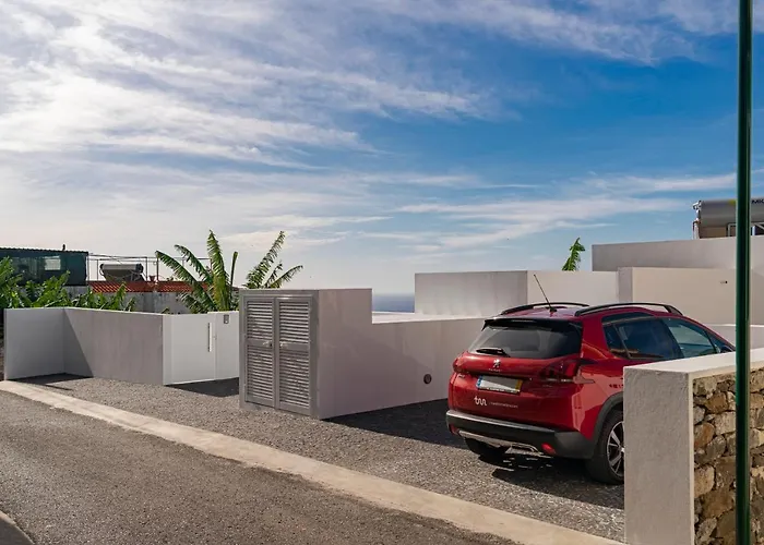 Casas Da Vargem Shared Swimming Pool By An Island Holiday home Ponta do Sol (Madeira)