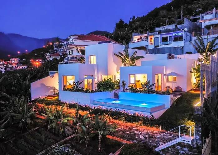 Casas Da Vargem Shared Swimming Pool By An Island Holiday home Ponta do Sol (Madeira)