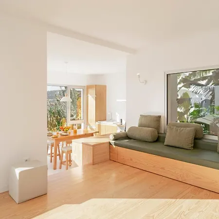 Casas Da Vargem Shared Swimming Pool By An Island פונטה דו סול