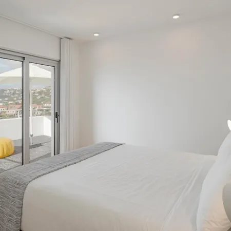 Casas Da Vargem Shared Swimming Pool By An Island Ponta do Sol (Madeira)