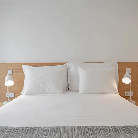 Casas Da Vargem Shared Swimming Pool By An Island Hébergement de vacances Ponta do Sol (Madeira)