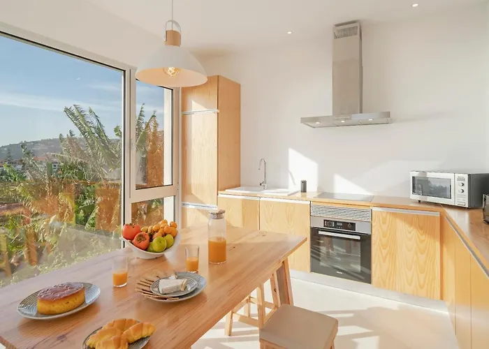 Casas Da Vargem Shared Swimming Pool By An Island פונטה דו סול